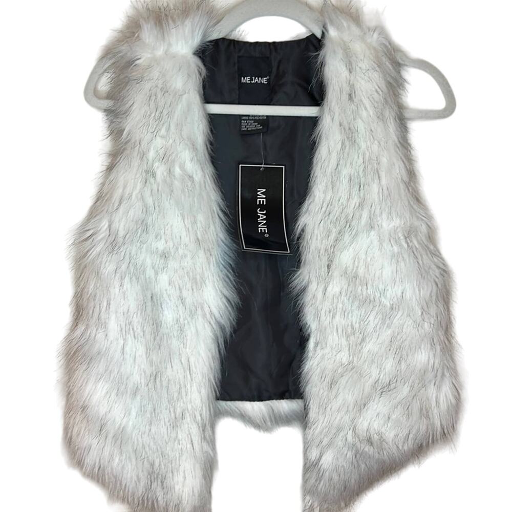 NWT - ME JANE - Basic Faux Fur Vest- size XS